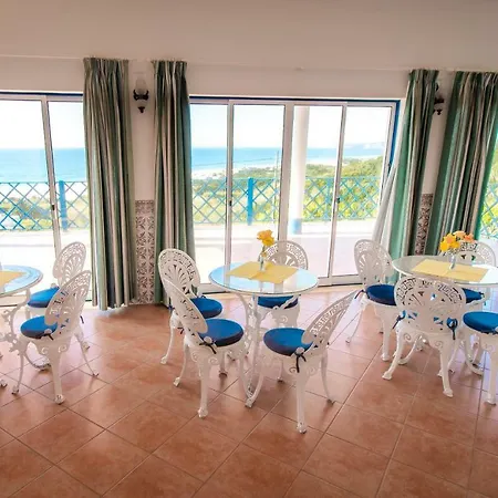 Crescente Πανσιόν Ναζαρέ